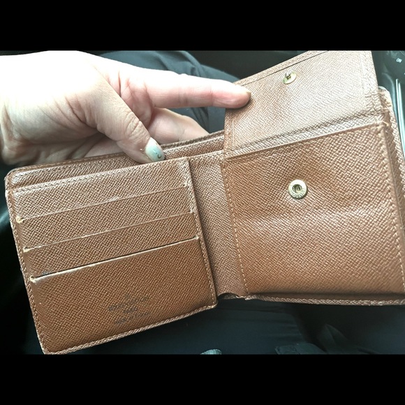 Louis Vuitton LV wallet authentic - Picture 5 of 8